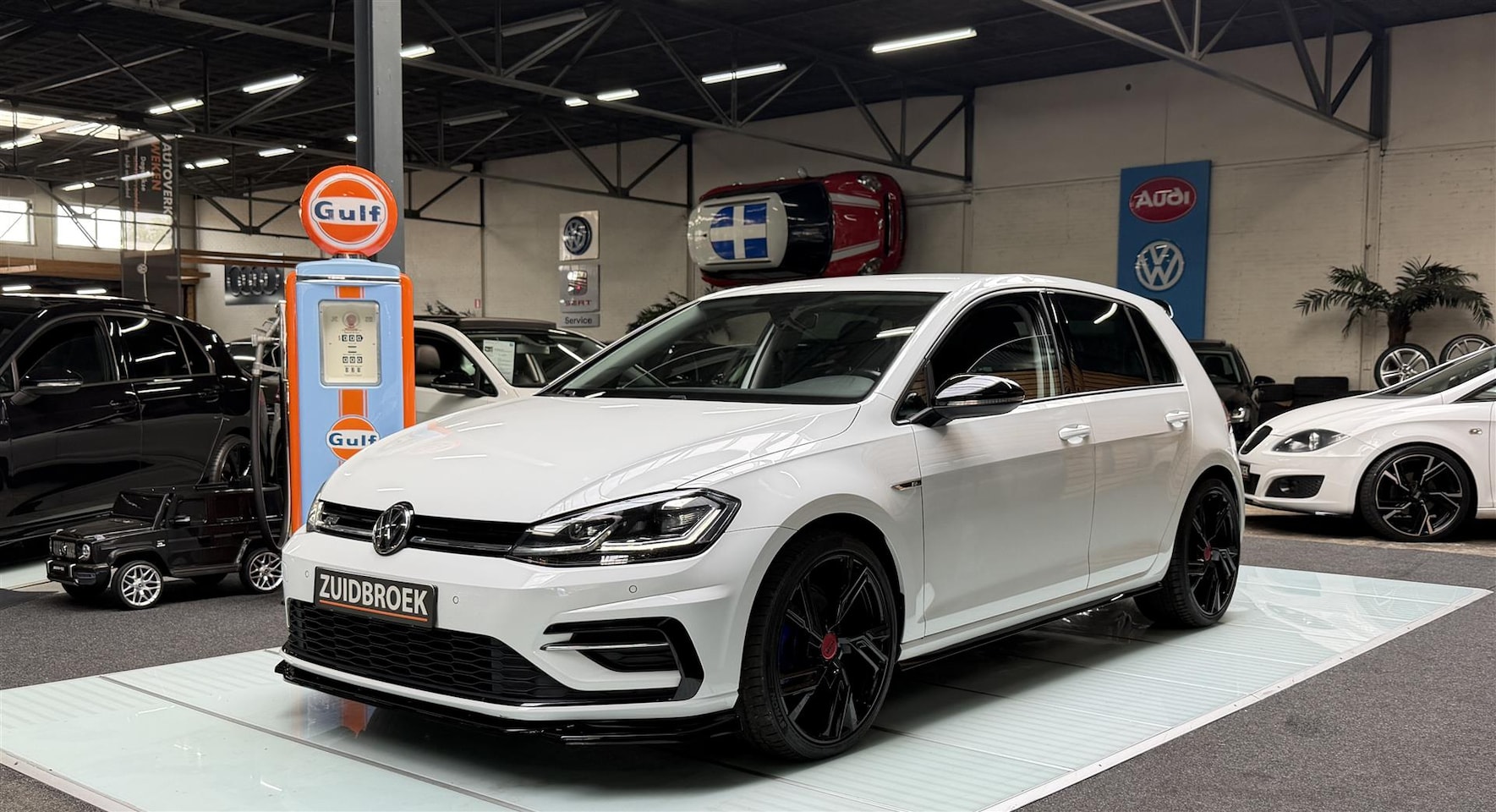 Volkswagen Golf - 1.5 TSI DSG | R-Line | Maxton | Navi | | 5-Drs - AutoWereld.nl