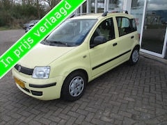 Fiat Panda - 1.2 Active Zo mee Versnellingsbak hoorbaar