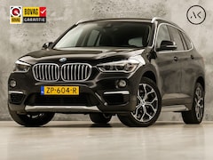 BMW X1 - sDrive20i High Executive 192Pk Automaat (GROOT NAVI, HEAD-UP DISPLAY, LEDER, STOELVERWARMI