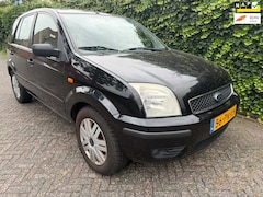 Ford Fusion - 1.6-16V Ghia/2 Eigenaar/118.587 KM/Airco/LM Velgen