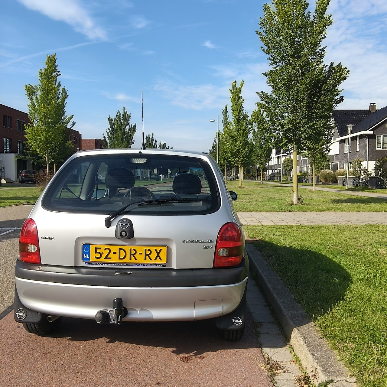 Opel Corsa - 1.2i-16V Strada Cool - AutoWereld.nl