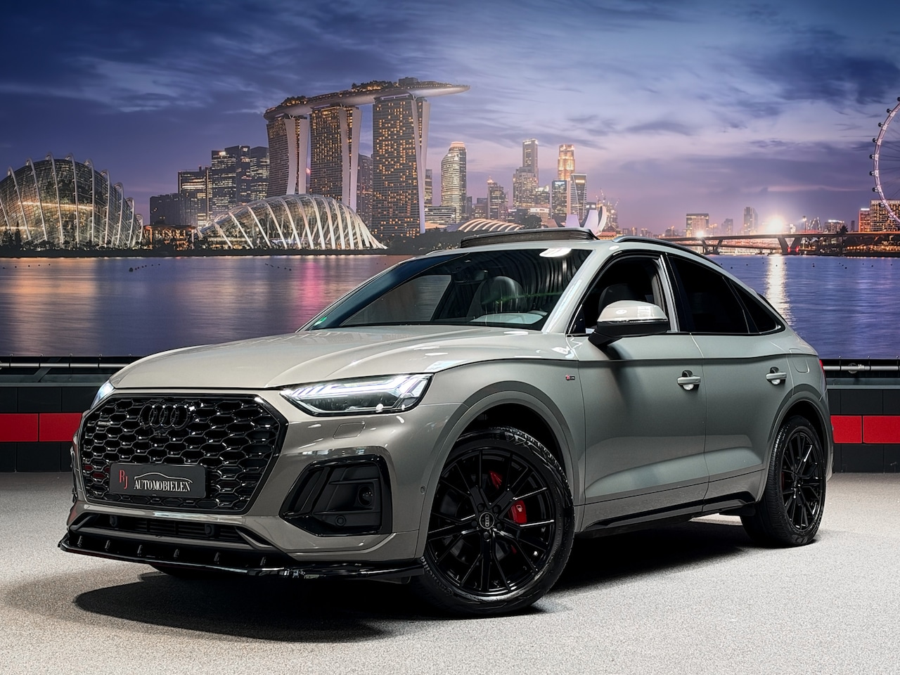 Audi Q5 Sportback - 50 TFSI e 3x S-Line Chronosgrey|Luchtvering|Trekhaak|Panorama|360camera|BTW - AutoWereld.nl