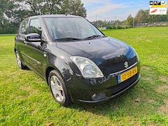 Suzuki Swift - 1.5 Exclusive ( Mooie Auto )