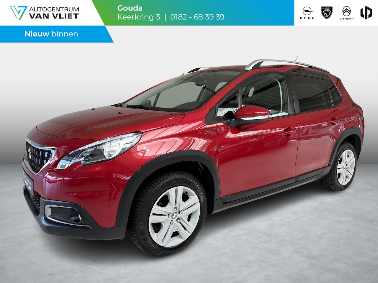 Peugeot 2008 - 1.2 PureTech Signature | Navigatie | Airco | Parkeersensoren | - AutoWereld.nl