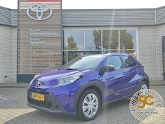 Toyota Aygo X - 1.0 VVT-i PLAY 4S-BANDEN APPLE/ANDROID AD-CRUISE AIRCO CAMERA BLUETOOTH PRIVACY GLASS
