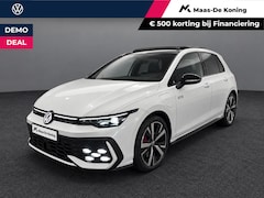 Volkswagen Golf - 1.5 272pk DSG eHybrid GTE · Panoramadak · Camera · Head-Up Display · Matrix LED · Dodehoek