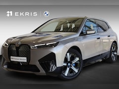 BMW iX - xDrive40 Business Edition Plus 77 kWh | Rondom Camera's | Soft Close | Active Cruise Contr