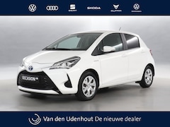 Toyota Yaris - 1.5 Hybrid Active / Navigatie / Camera