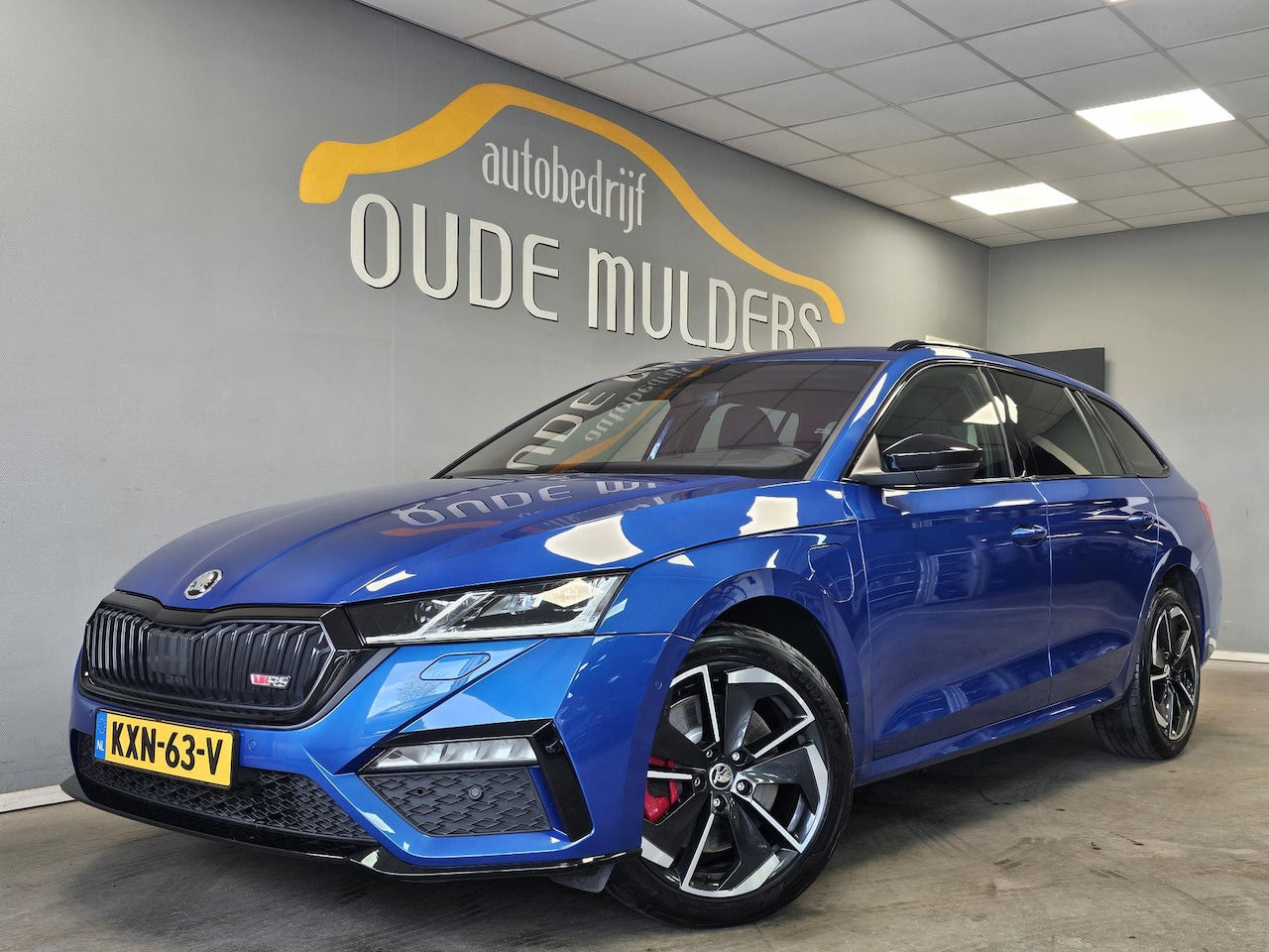 Skoda Octavia Combi - RS iV 1.4 electric 245PK | Memoryseats | Head-up | Stoelverwarming v+a | Camera | Keyless - AutoWereld.nl