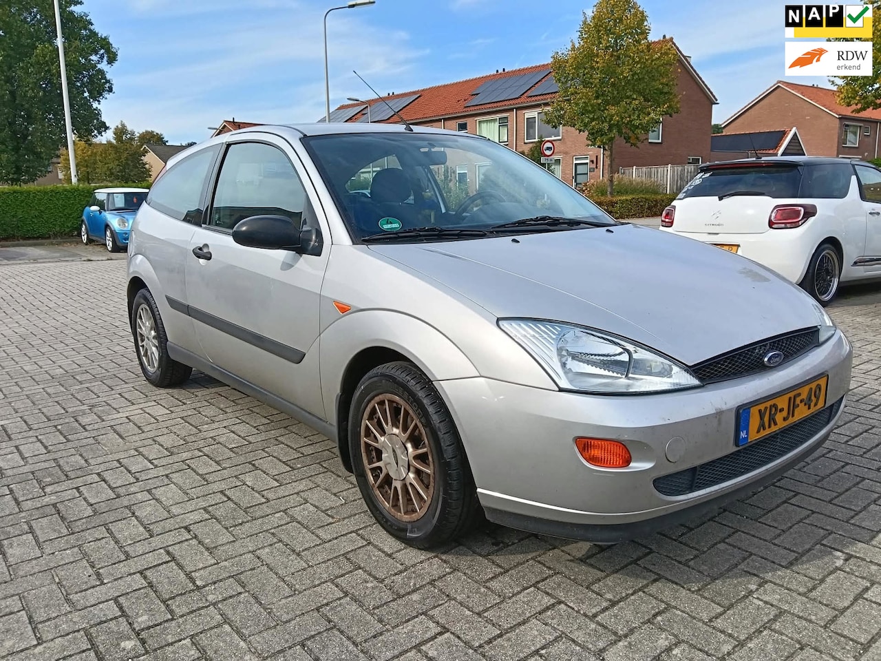 Ford Focus - 1.4-16V Trend 1.4-16V Trend - AutoWereld.nl