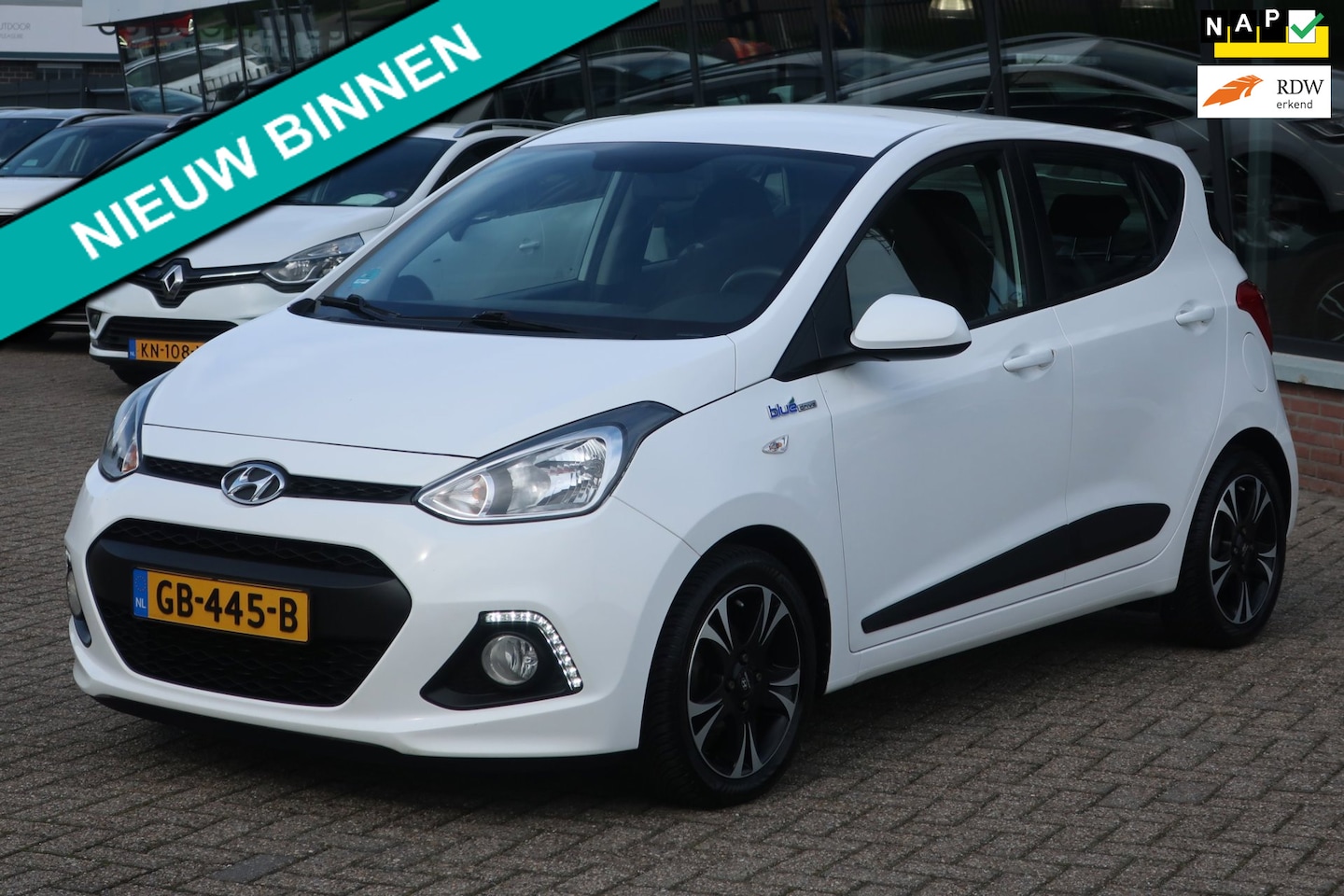 Hyundai i10 - 1.0i i-Motion Comfort Plus. CRUISEC_CLIMA.C_NAP_1eEIG.. - AutoWereld.nl