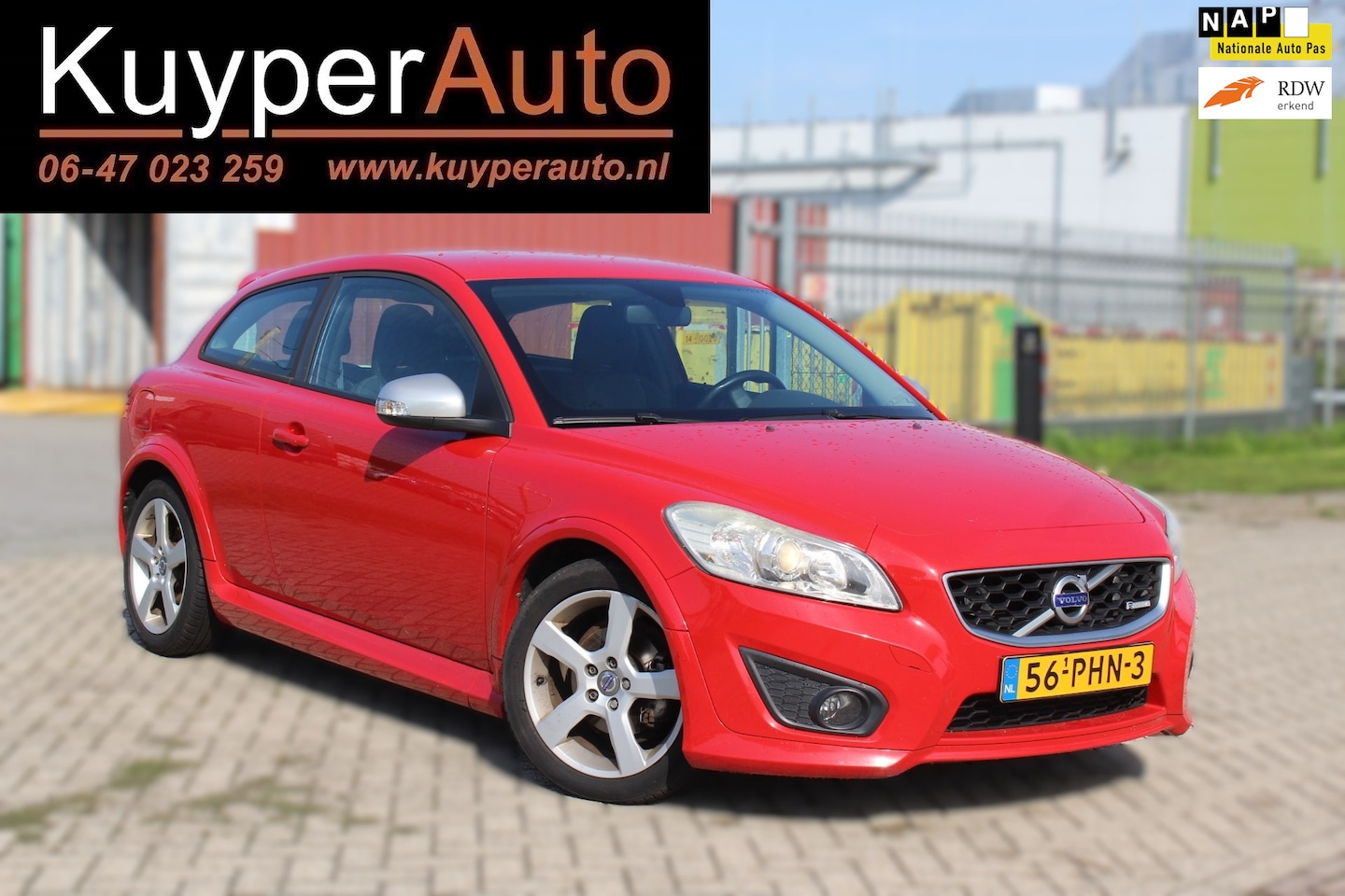 Volvo C30 - 1.6 D2 R-Edition clima leder cruise trekhaak goed onderhouden - AutoWereld.nl