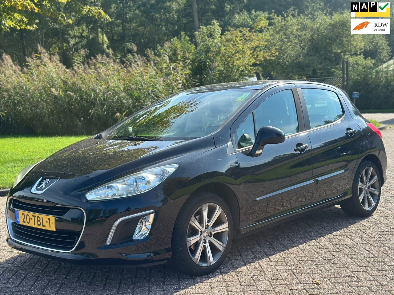Peugeot 308 - 1.6 VTi Melbourne/AIRCO/CRUISE/NAVI/PARKEERSENS ACHTER/TREKHAAK - AutoWereld.nl