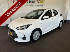 Toyota Yaris - 1.5 Hybrid 115 Business Automaat | Panoramadak | Cruise control | Climate control | Naviga