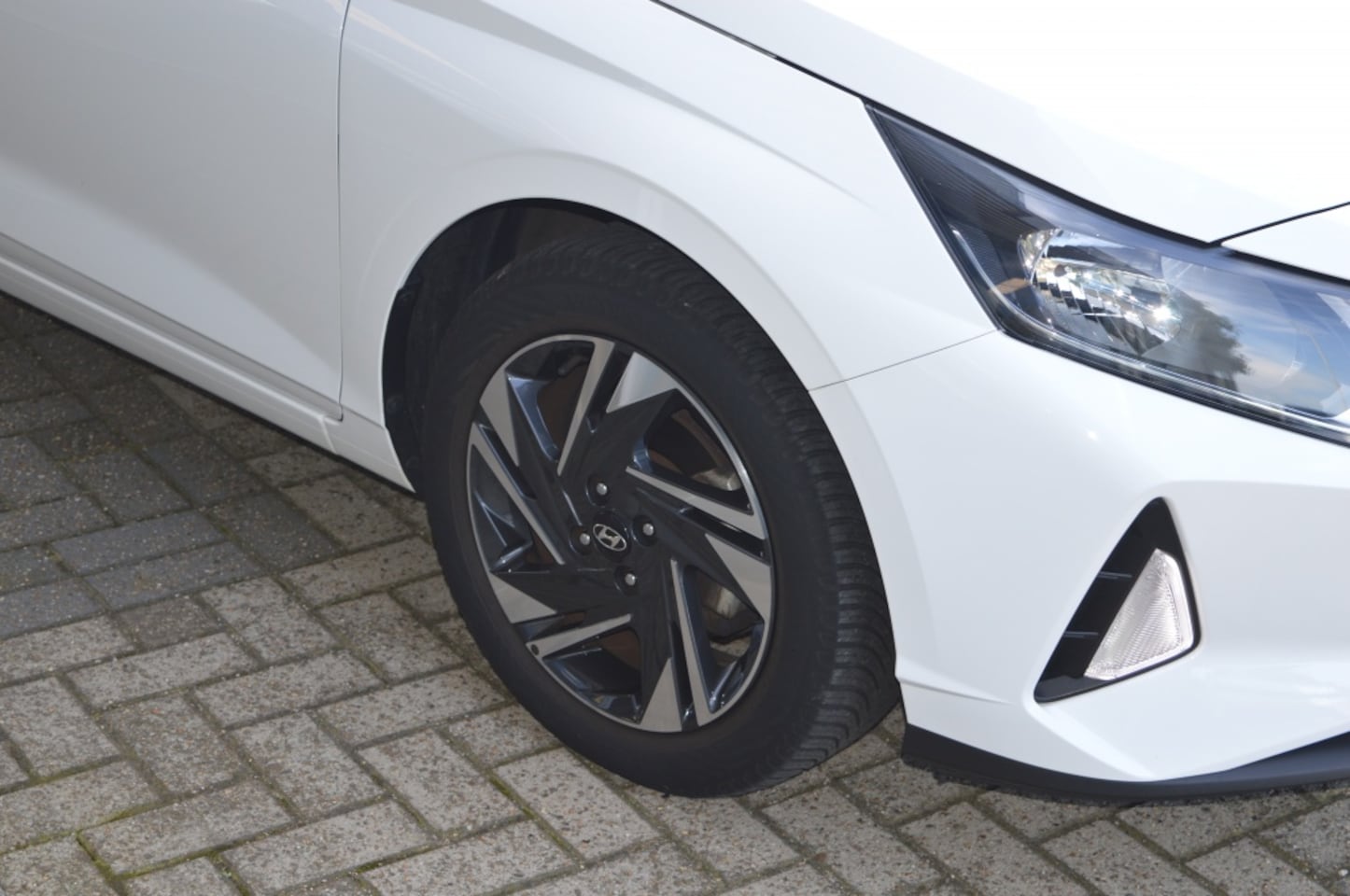 Hyundai i20 - 1.2 MPI Comfort Camera Cruise NL-auto 1e eigenaar