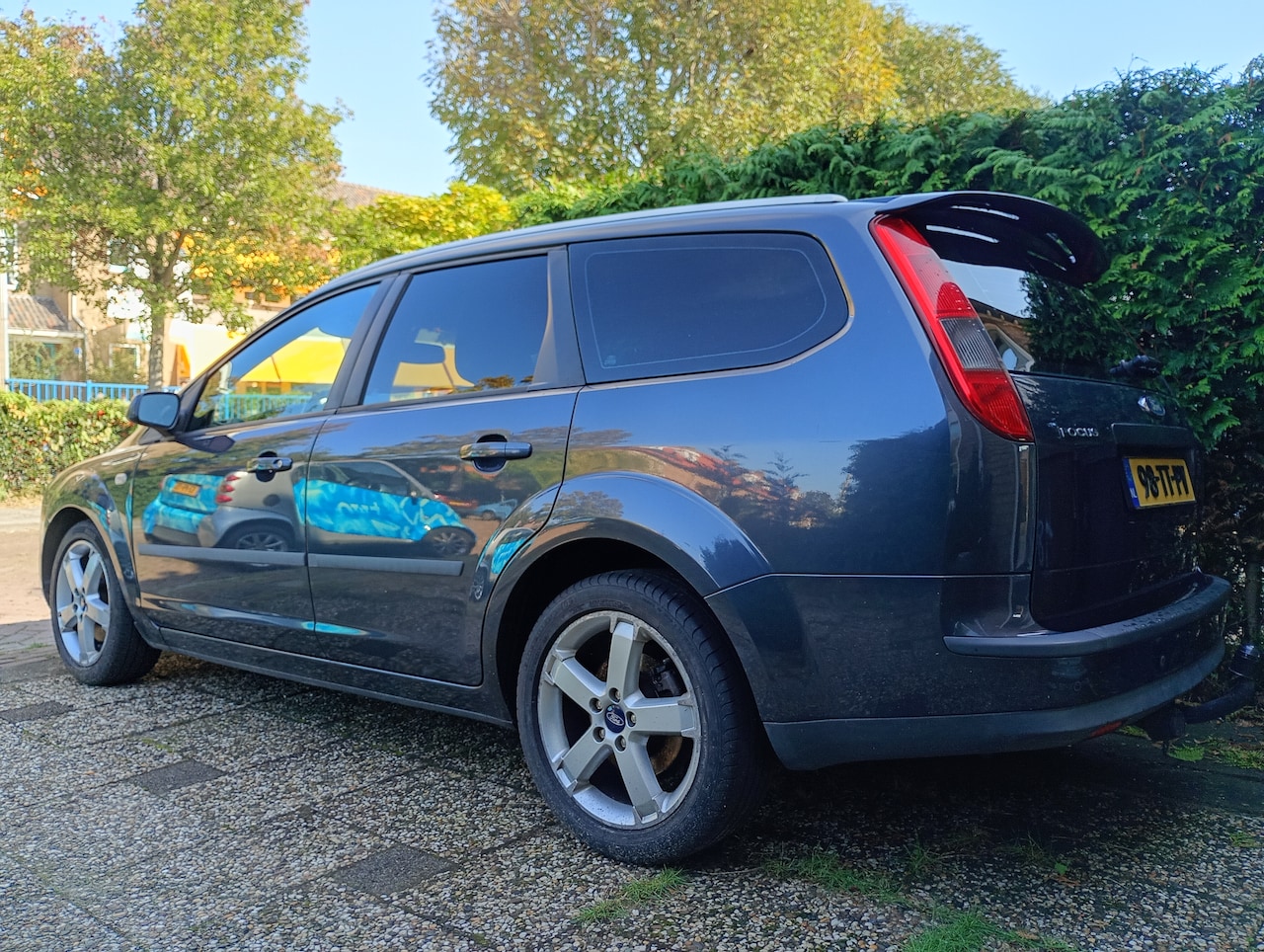 Ford Focus Wagon - 2.0-16V Rally Edition - AutoWereld.nl