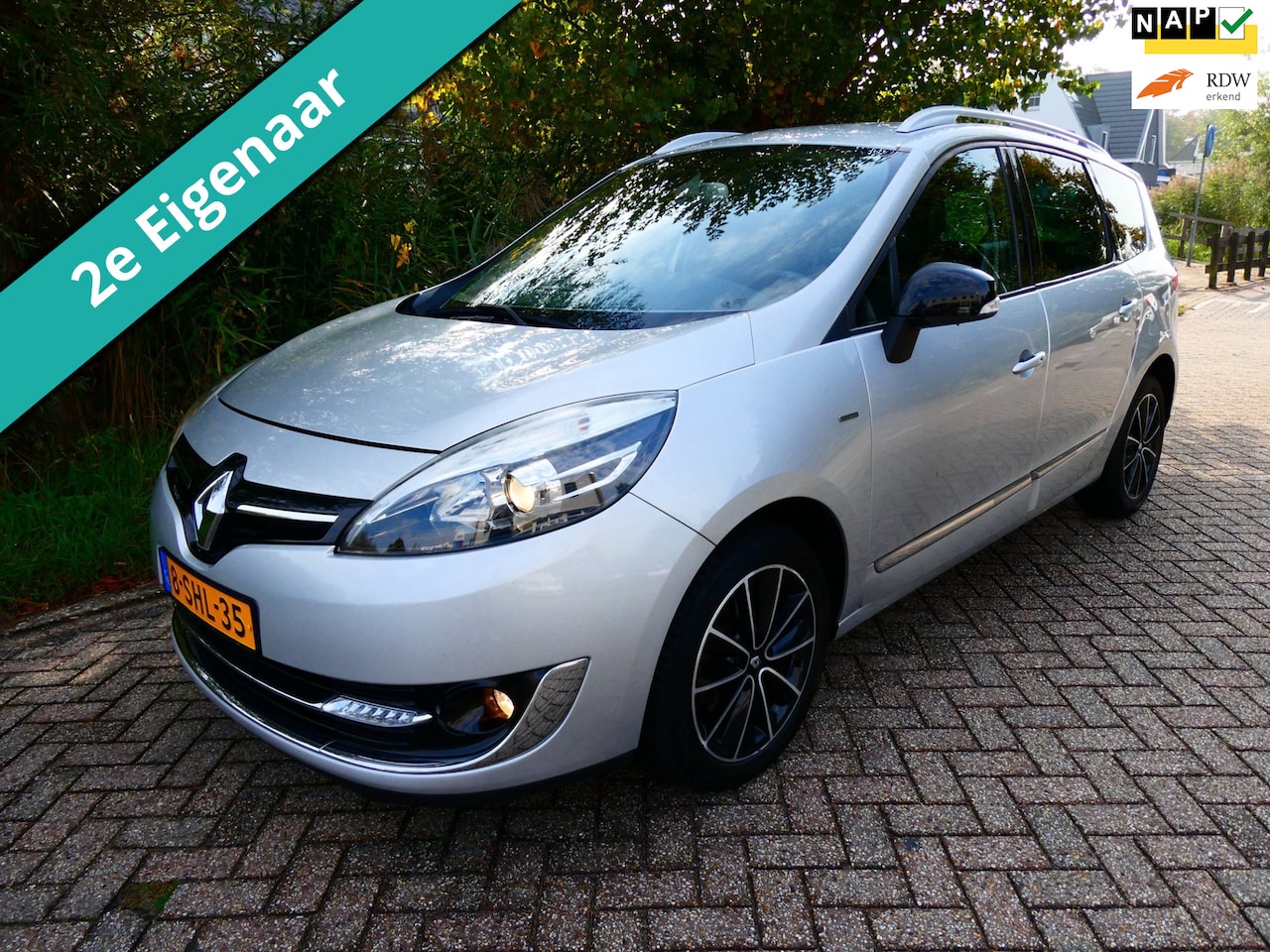 Renault Grand Scénic - 1.2 TCe Bose 116pk 2e eig. Clima Navi - AutoWereld.nl