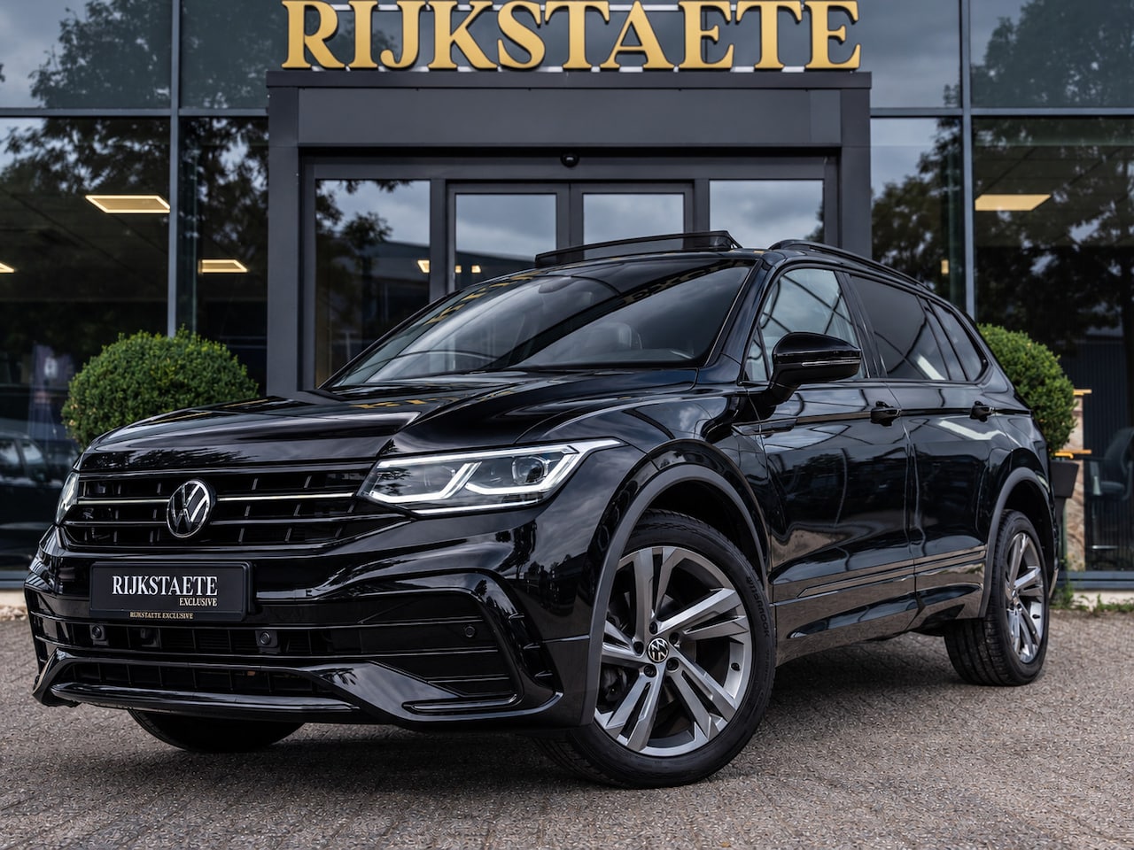 Volkswagen Tiguan Allspace - 1.5 TSI R-Line|7P|PANO|CAM|ACC|19 - AutoWereld.nl