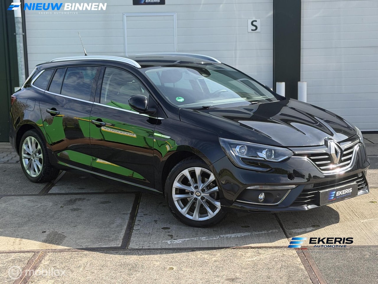 Renault Mégane Estate - 1.3 | CarPlay | Navi | Cruise | PDC - AutoWereld.nl