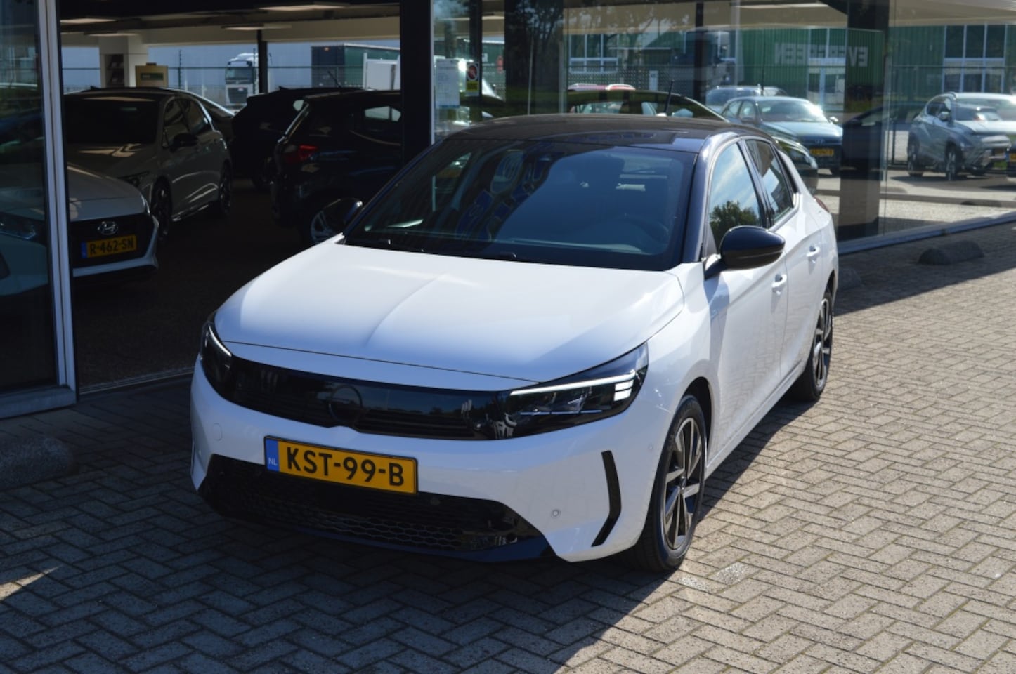 Opel Corsa - 1.2 GS 75pk Camera LED 5drs 8.620KM