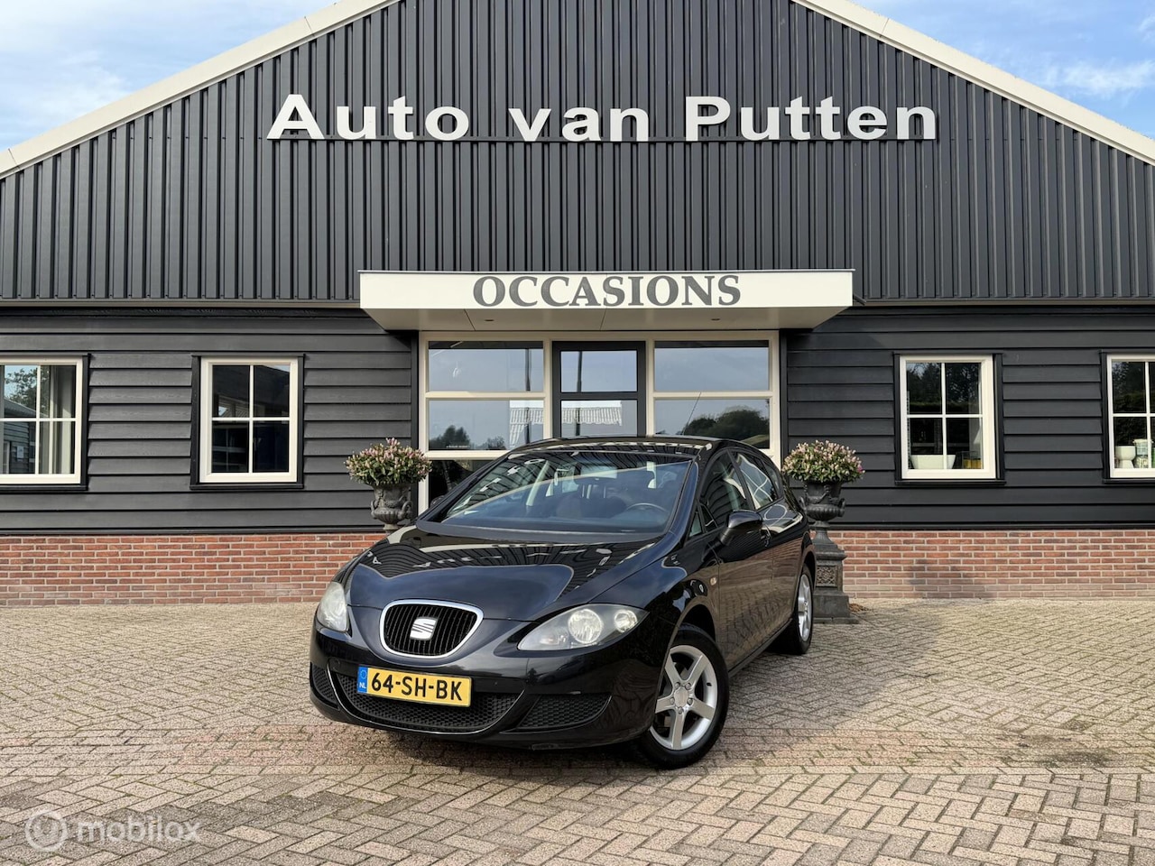 SEAT Leon - 1.6 Reference / Nieuwe APK 09-2027 / Goed onderhouden - AutoWereld.nl
