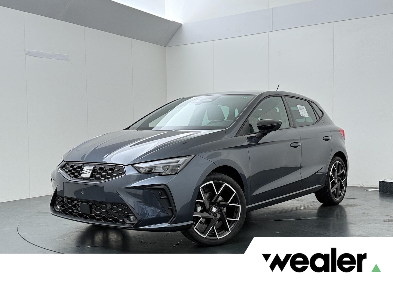 SEAT Ibiza - FR Business Connect 1.0 115 PK -- AUTOMAAT -- Panoramadak -- 18 inch lichtmetalen velgen - AutoWereld.nl