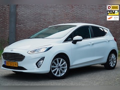 Ford Fiesta - 1.0 EcoBoost Titanium 100PK, Airco, Cruise, Camera, Trekhaak, LM Velgen, Ned. Auto