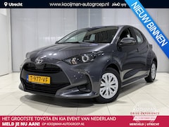 Toyota Yaris - 1.5 VVT-i Active All Season Banden, BTW Auto, Orgineel Nederlandse Auto, Apple carplay/And