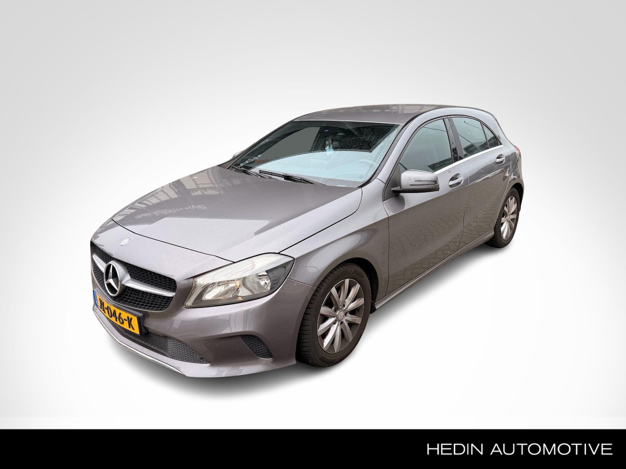 Mercedes-Benz A-klasse - A 180 Automaat Style Line | Stoelverwarming | Camera | Climate Control | Zitcomfortpakket - AutoWereld.nl