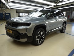 Jeep Compass - First Edition 74 kWh Tot 8 Jaar Garantie | Elektr. Stoelen | Leder | Navigatie | 360 Camer