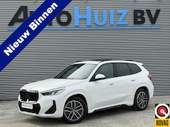 BMW X1 - xDrive25e M Sport Panoramadak Trekhaak LED Carplay DAB Stoelverwarming Achteruitrijcamera