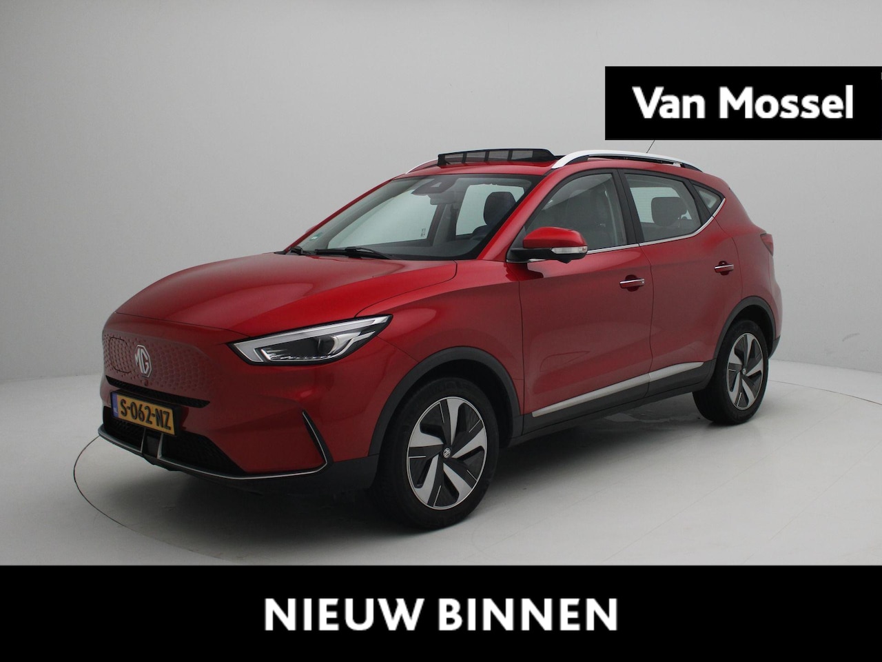 MG MG ZS EV - Long Range Luxury 70 kWh | Apple Carplay | Leder | Schuif/kanteldak | - AutoWereld.nl