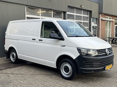 Volkswagen Transporter - 2.0 TDI L1H1 Kastinrichting Omvormer Airco Cruise controle Achterruitrijcamera Trekhaak 22