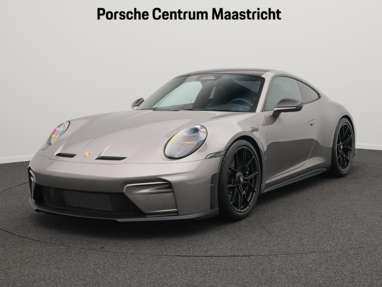Porsche 911 - GT3 Touring - AutoWereld.nl