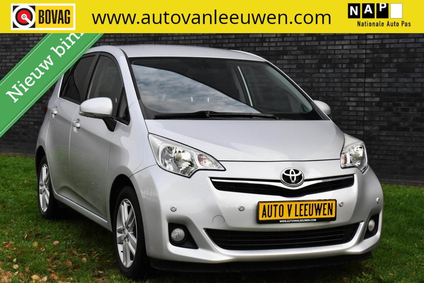 Toyota Verso S - 1.3 VVT-i NAVIGATIE/CAMERA/PDC/CLIMA/ETC.! - AutoWereld.nl