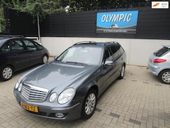 Mercedes-Benz E-klasse Estate - 200 K. Business Edition Elegance Lichte schade zie foto's