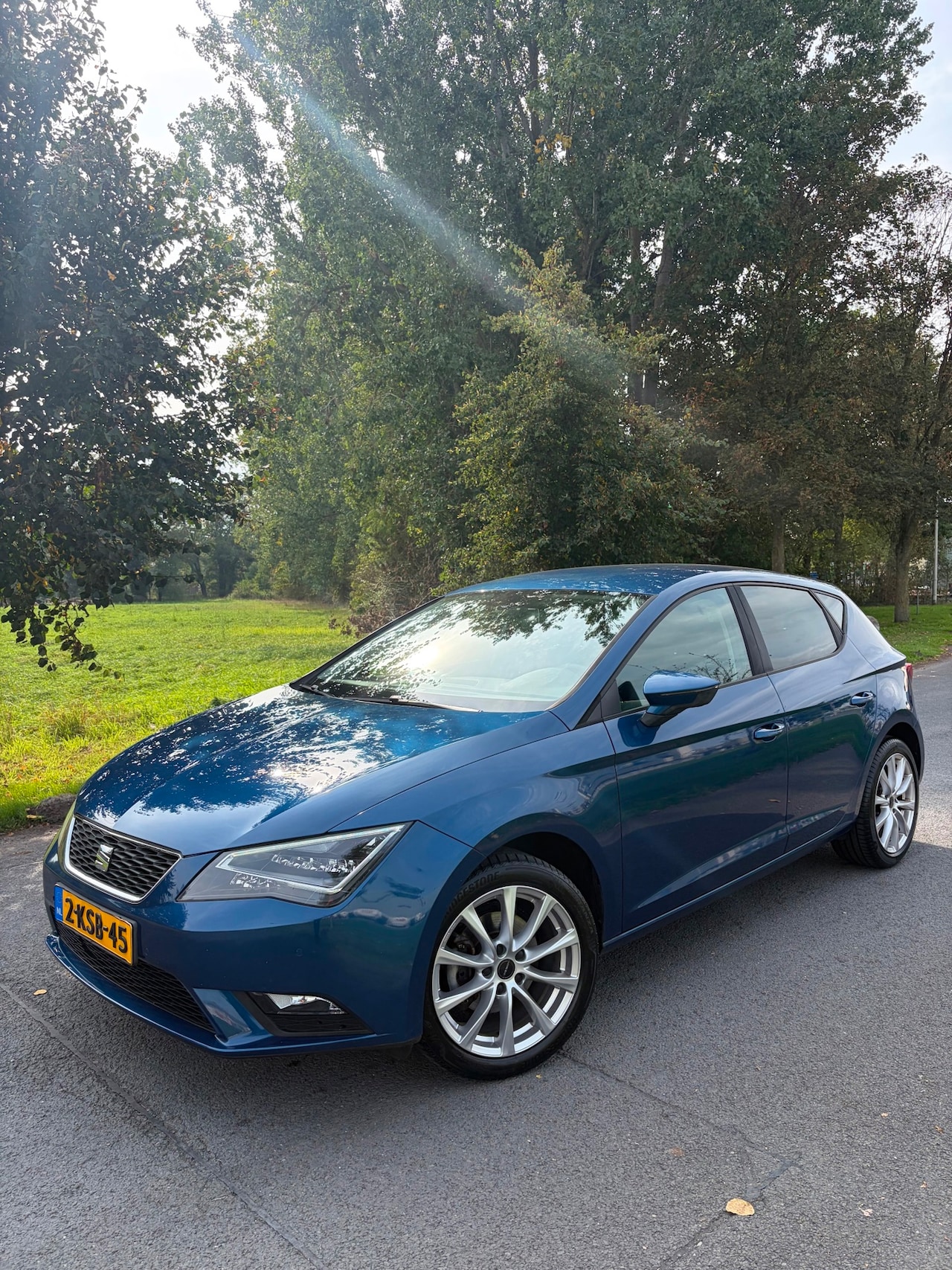 SEAT Leon - 1.2 TSI Style Business|NAP|Eerste eigenaar|LED - AutoWereld.nl