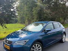 SEAT Leon - 1.2 TSI Style Business|NAP|Eerste eigenaar|LED
