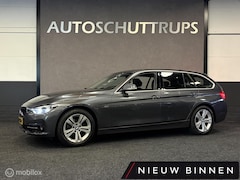 BMW 3-serie Touring - 320i High Executive SPORTLINE / LEDER / AUTOMAAT / TR.HAAK / NAVI / STOELVERW. /