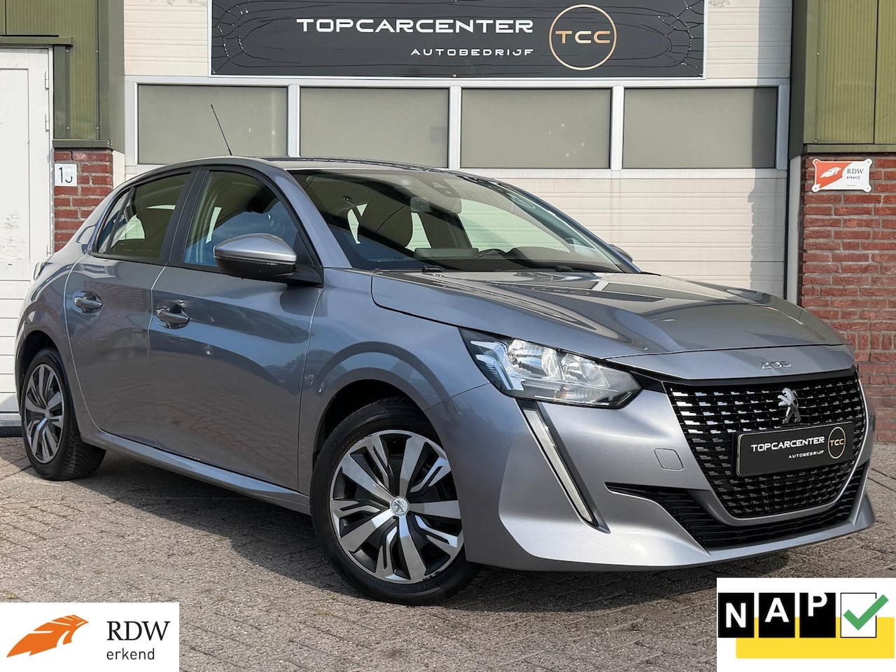 Peugeot 208 - 1.2 Active/AIRCO/CARPLAY/CAMERA/CRUISE/APK/NAP - AutoWereld.nl