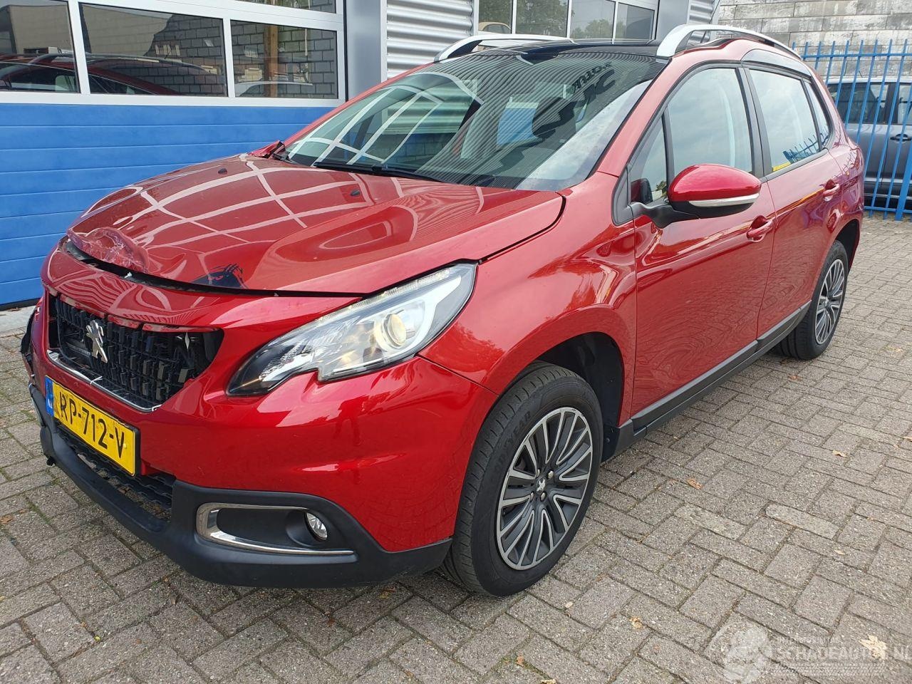Peugeot 2008 - 1.2 PureTech Blue Lion 1.2 PureTech Blue Lion - AutoWereld.nl