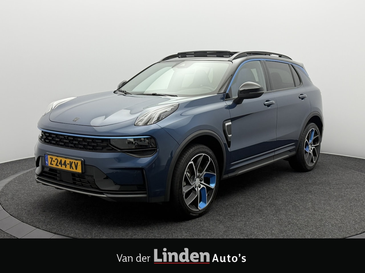 Lynk & Co 01 - 1.5 Plug-in Hybrid 262PK | Origineel NL | 360° Camera | Zwarte Hemel | Stoel/Stuurverwarmi - AutoWereld.nl
