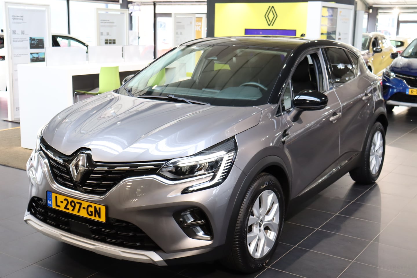 Renault Captur - MHEV 140pk EDC Automaat Intens - AutoWereld.nl