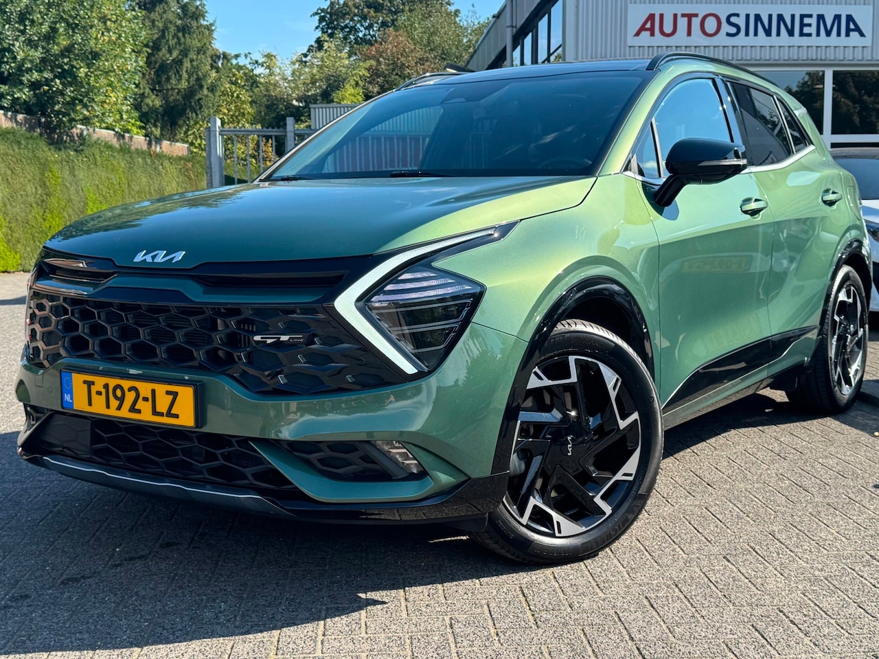 Kia Sportage - 1.6 T-GDi Plug-in Hybrid AWD GT-Line | Trekhaak | Panoramadak | Stoelverwarming | Stuurver - AutoWereld.nl