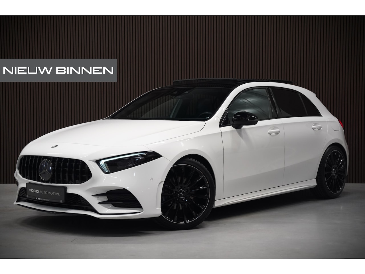 Mercedes-Benz A-klasse - 200 Business Solution AMG Upgrade | Panoramadak | Stoelverwarming | Cruise Control | Navig - AutoWereld.nl