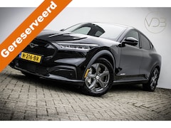 Ford Mustang Mach-E - SOH 94% 75 kWh incl BTW Origineel NL LEER Apple Carplay