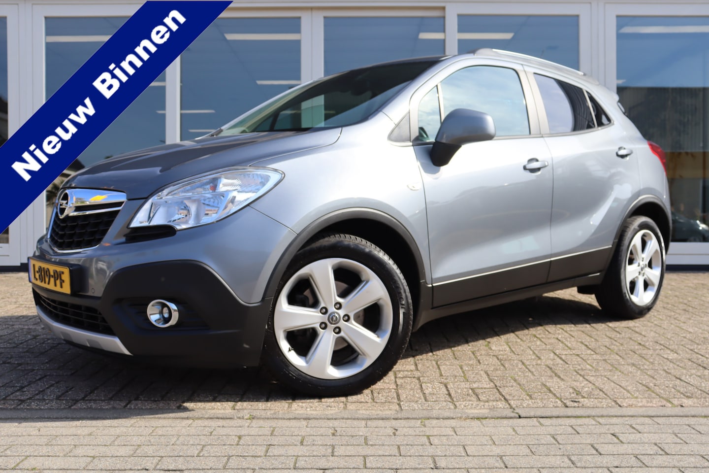 Opel Mokka - 1.4 T Edition 4x4 1.4 T Edition 4x4, Climate, Cruise, Dealer Onderhouden, Trekhaak, PDC A, Stuur- & Stoelver - AutoWereld.nl