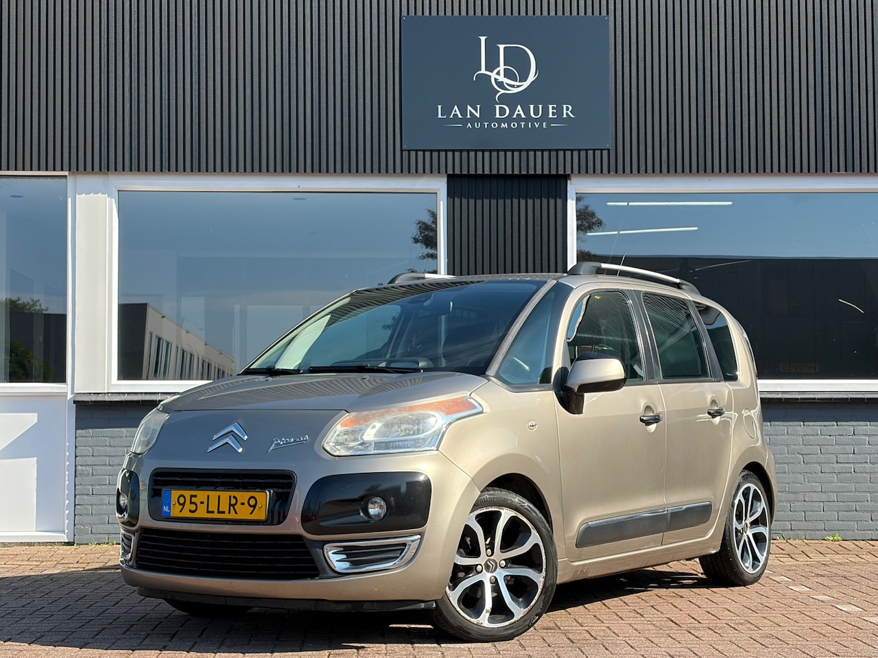Citroën C3 Picasso - 1.4 VTi Exclusive / LPG / - AutoWereld.nl