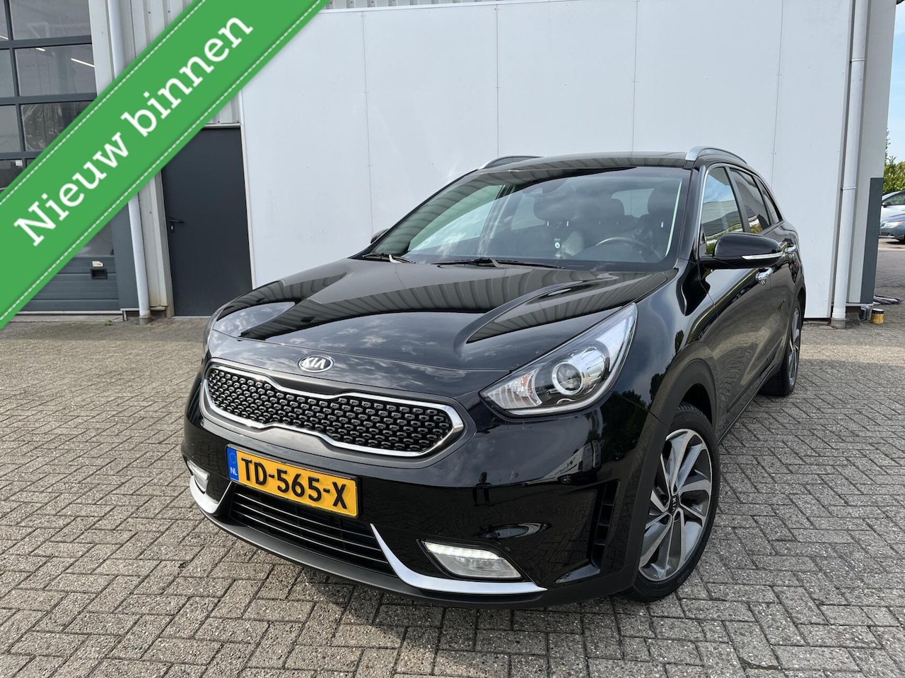 Kia Niro - 1.6 GDi Hybrid Edition|schuifdak|stuur/stoelverw.|trekhaak - AutoWereld.nl