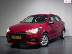 Hyundai i20 - 1.2 Premium /Airco/Cruise/PDC+Camera/CarPlay/LaneAss/LMV